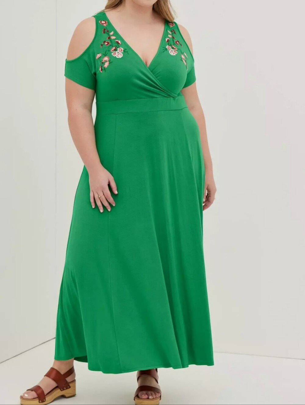 torrid Green Cold-Shoulder Embroidered Maxi Dress